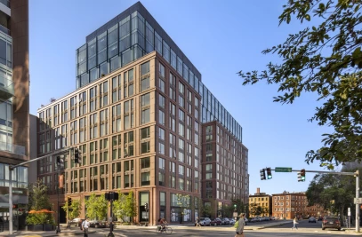 The Quinn and The Harris